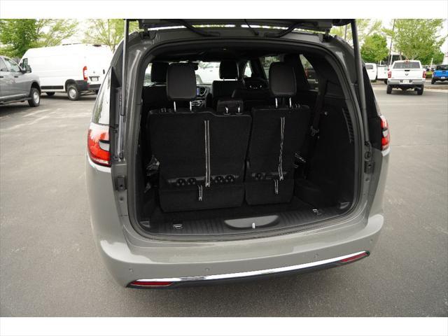new 2025 Chrysler Pacifica car, priced at $43,527