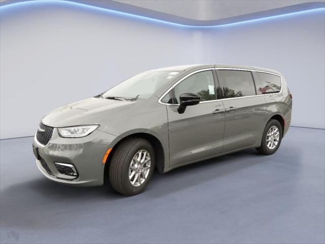 new 2025 Chrysler Pacifica car, priced at $43,527