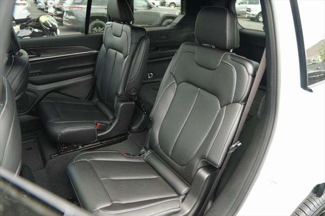 new 2025 Jeep Grand Cherokee L car, priced at $46,198