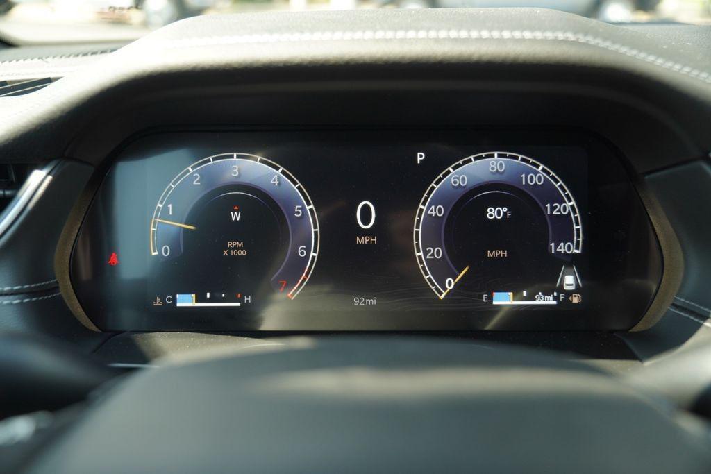 new 2025 Jeep Grand Cherokee car, priced at $43,667