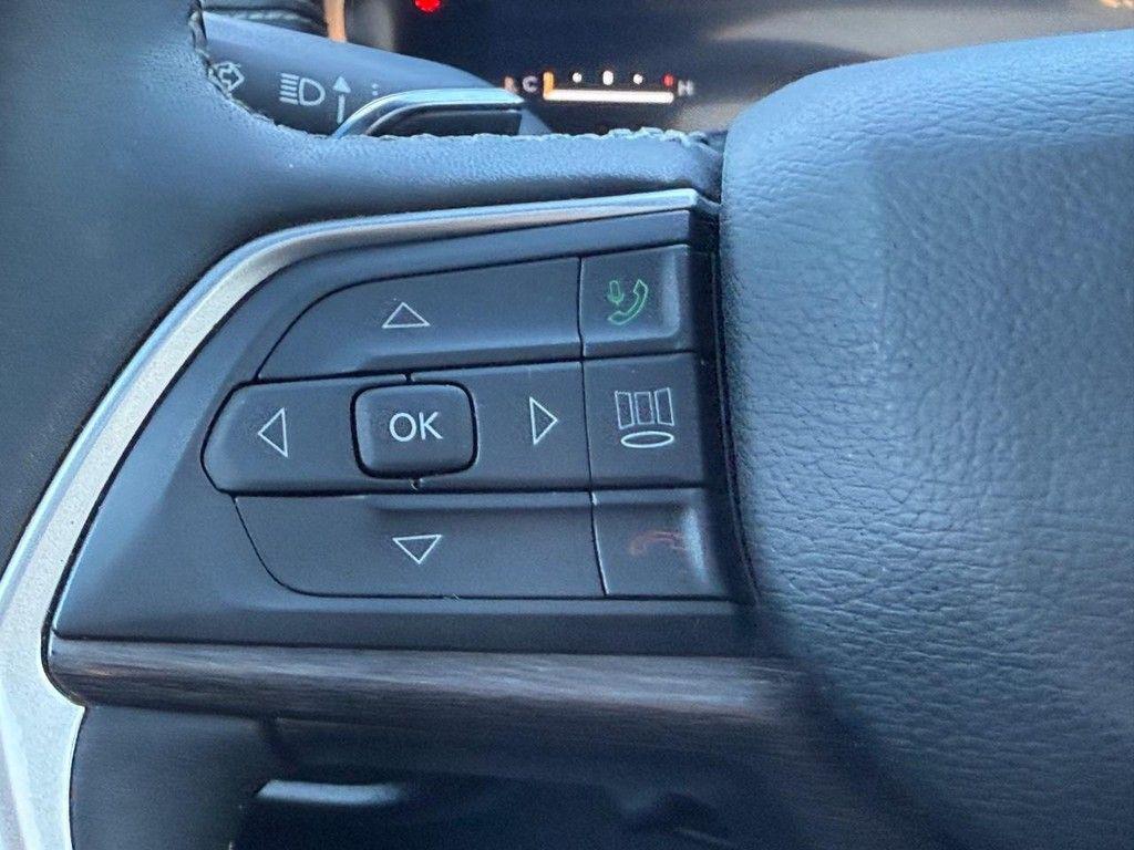 used 2024 Jeep Grand Cherokee L car, priced at $32,648