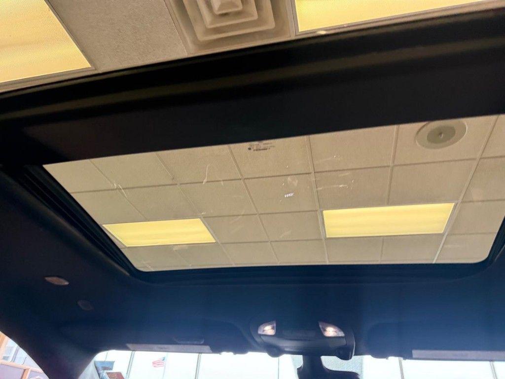 new 2026 Chrysler Pacifica car, priced at $39,909