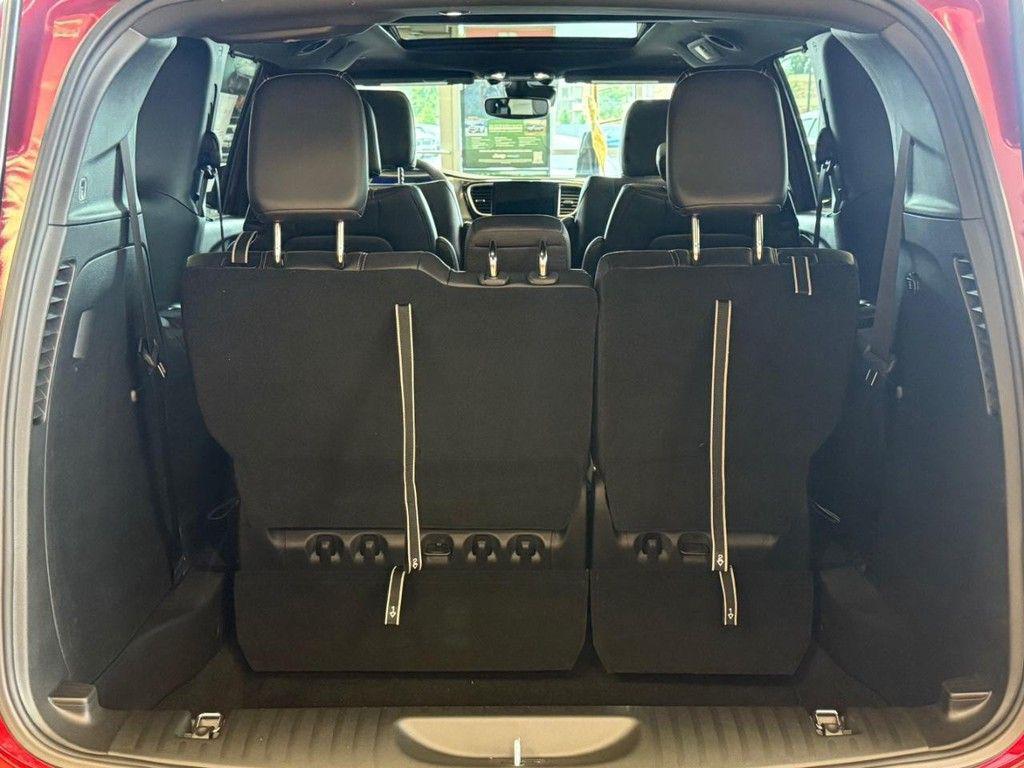 new 2026 Chrysler Pacifica car, priced at $39,909