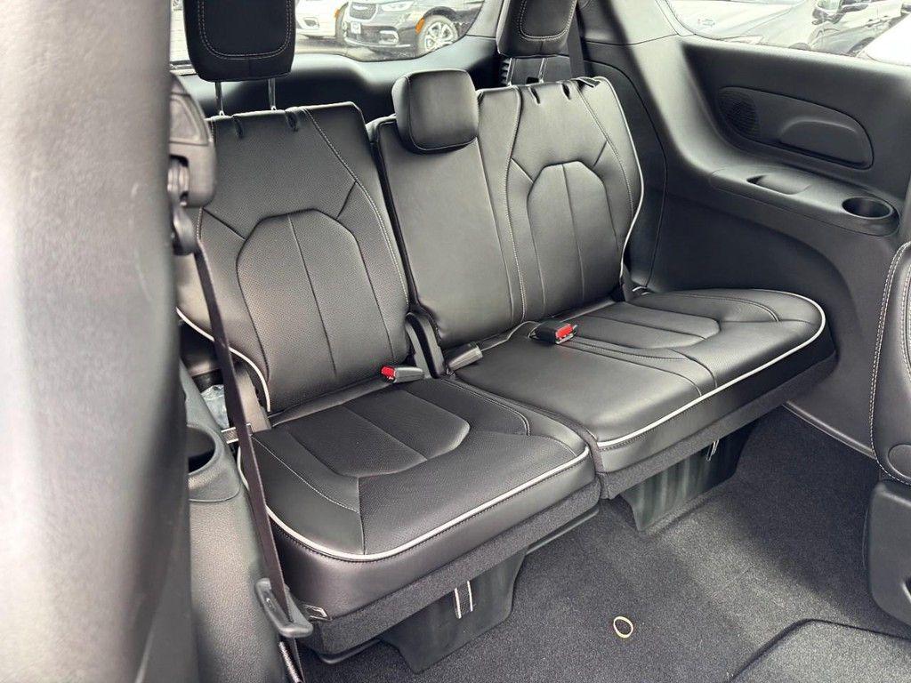 new 2026 Chrysler Pacifica car, priced at $47,156