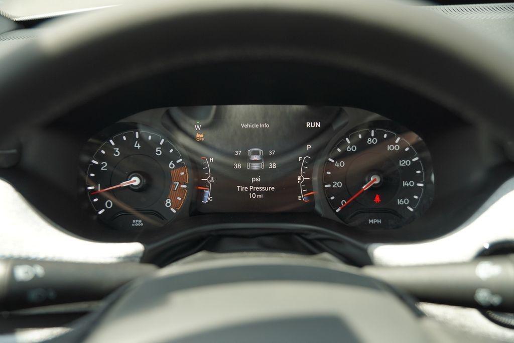 new 2025 Jeep Compass car, priced at $25,825
