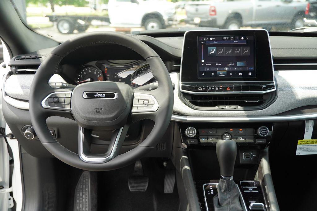 new 2025 Jeep Compass car, priced at $25,825