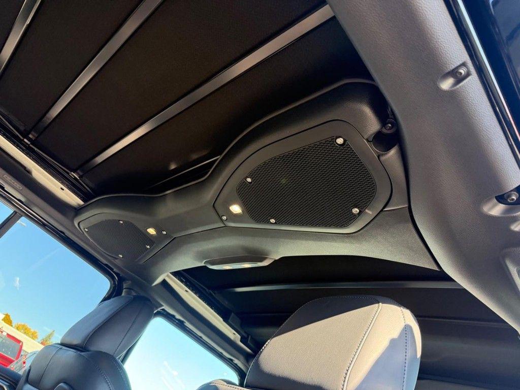 new 2026 Jeep Wrangler car, priced at $61,431