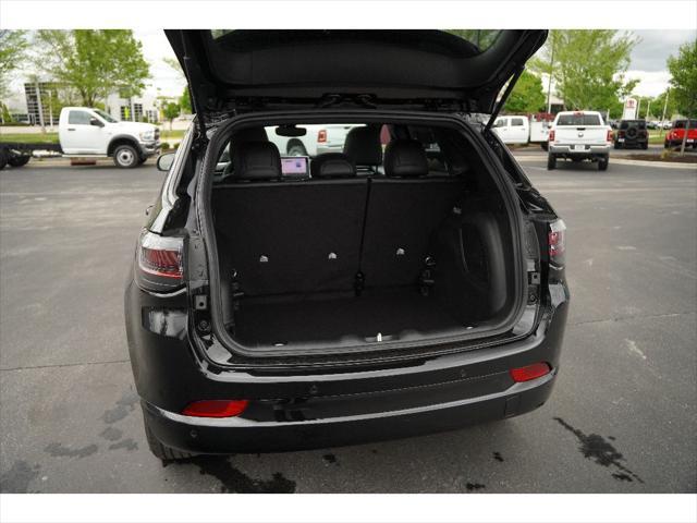new 2025 Jeep Compass car, priced at $34,838