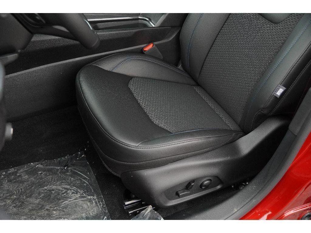 new 2025 Jeep Compass car, priced at $28,339