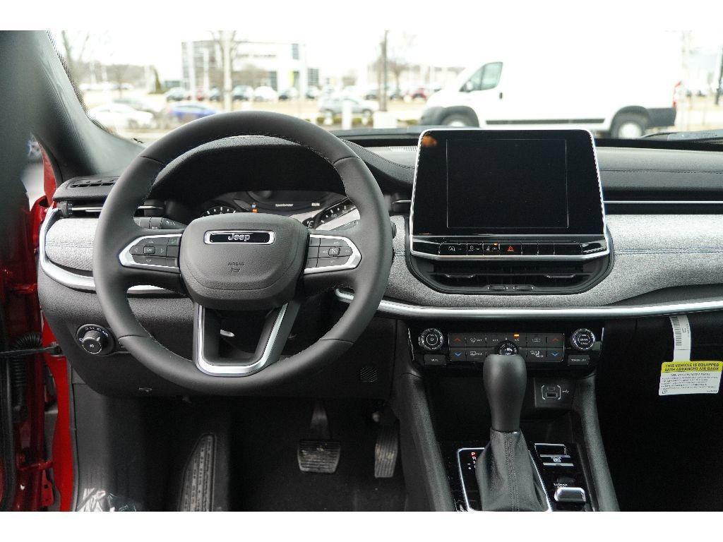 new 2025 Jeep Compass car, priced at $28,339