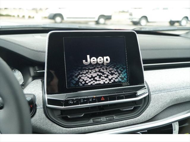 new 2025 Jeep Compass car, priced at $30,813