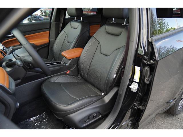 new 2025 Jeep Compass car, priced at $35,918
