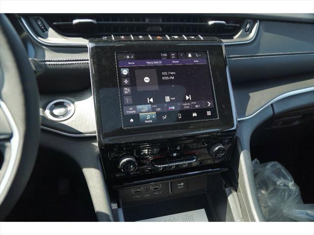 new 2025 Jeep Grand Cherokee L car, priced at $42,719