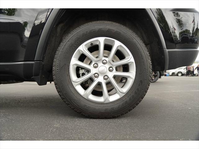 used 2021 Jeep Grand Cherokee car, priced at $23,335