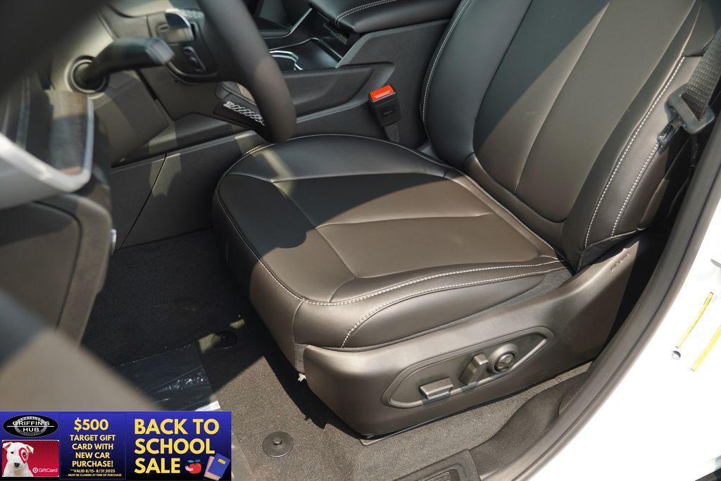 new 2025 Jeep Grand Cherokee car, priced at $42,124