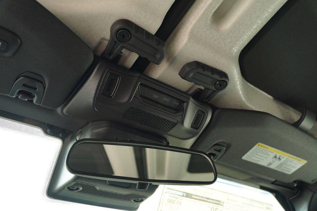 new 2025 Jeep Wrangler car, priced at $47,998