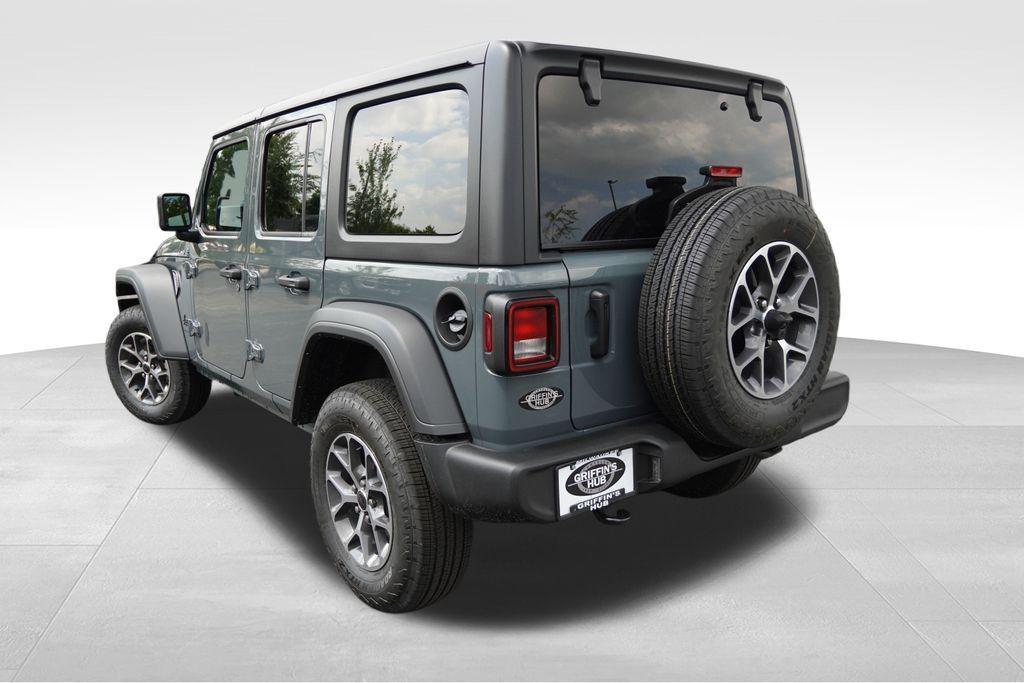 new 2025 Jeep Wrangler car, priced at $47,998