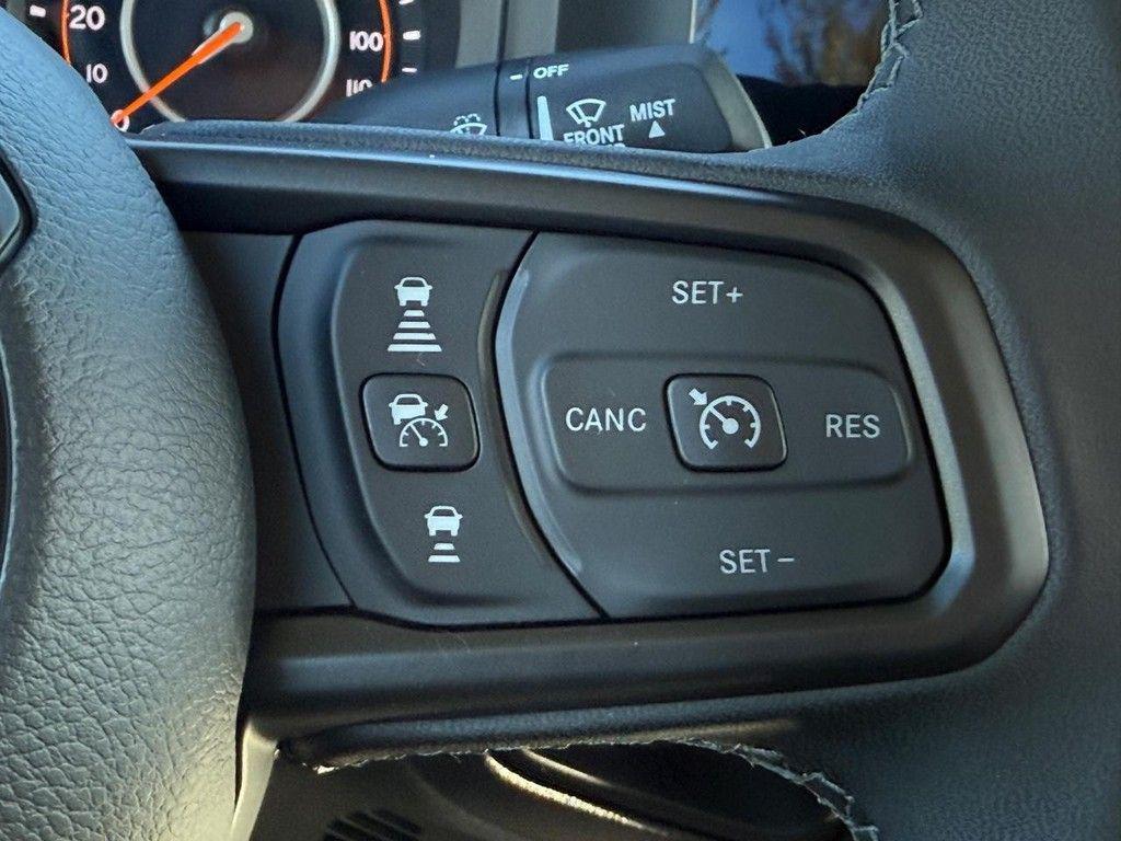 new 2026 Jeep Gladiator car, priced at $46,987