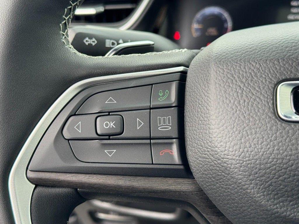 new 2025 Jeep Grand Cherokee L car, priced at $50,232