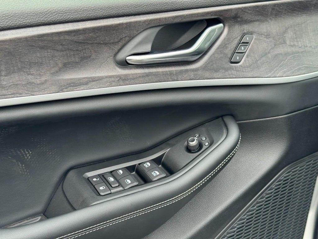 new 2025 Jeep Grand Cherokee L car, priced at $50,232