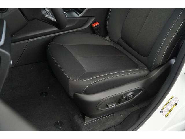 new 2025 Jeep Grand Cherokee car, priced at $37,571
