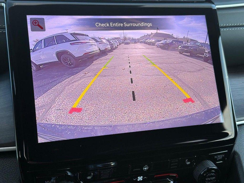 new 2025 Jeep Grand Cherokee L car, priced at $46,992