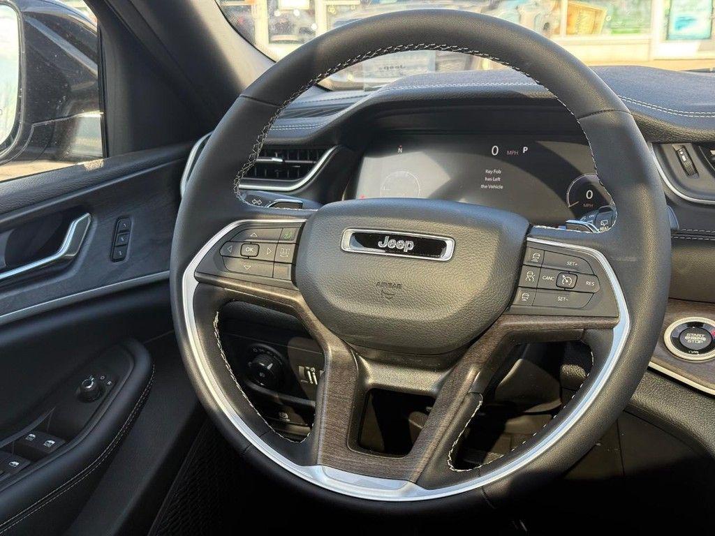 new 2025 Jeep Grand Cherokee L car, priced at $46,992