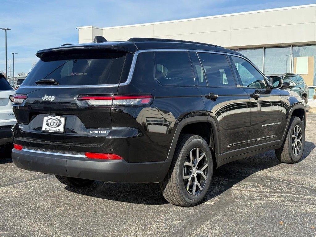new 2025 Jeep Grand Cherokee L car, priced at $46,992