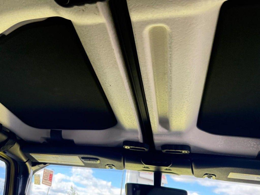 used 2022 Jeep Wrangler Unlimited car, priced at $33,807