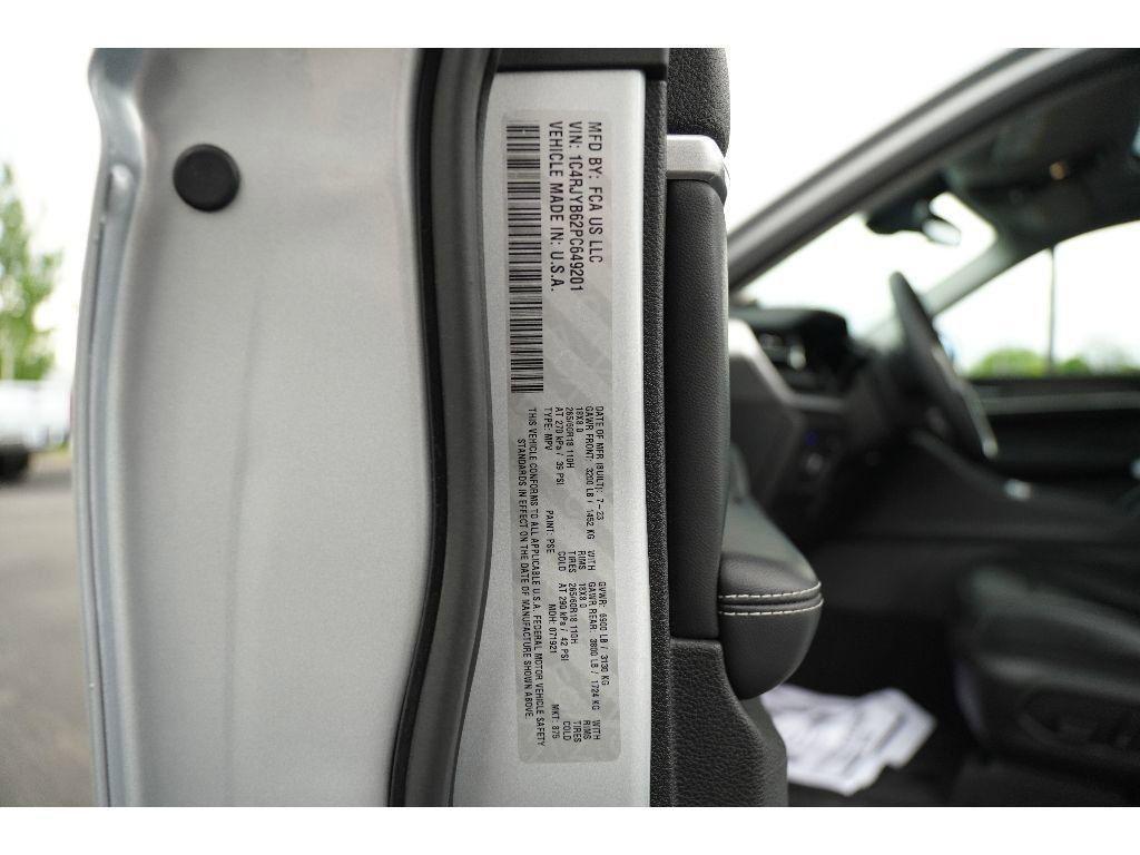 used 2023 Jeep Grand Cherokee 4xe car, priced at $27,323