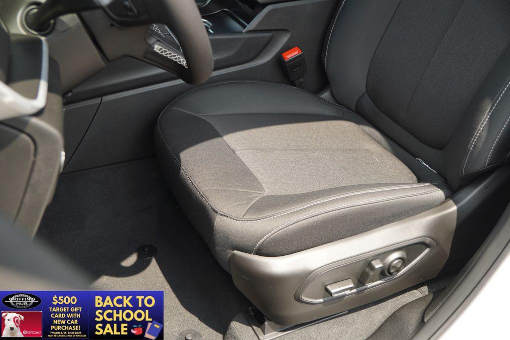 new 2025 Jeep Grand Cherokee car, priced at $35,706