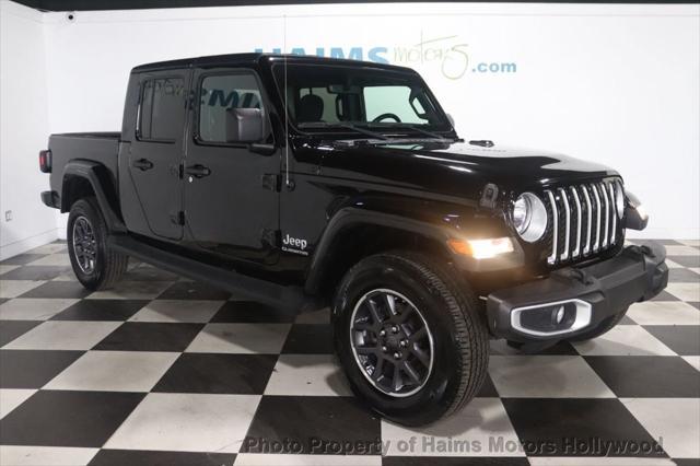used 2022 Jeep Gladiator car, priced at $31,977
