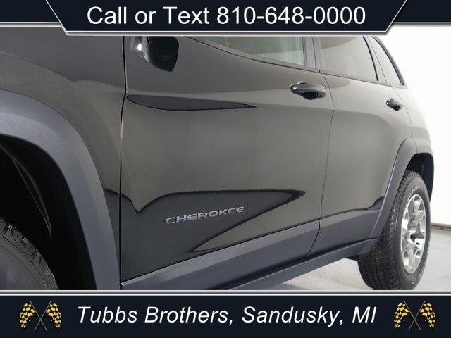 used 2022 Jeep Cherokee car, priced at $27,031