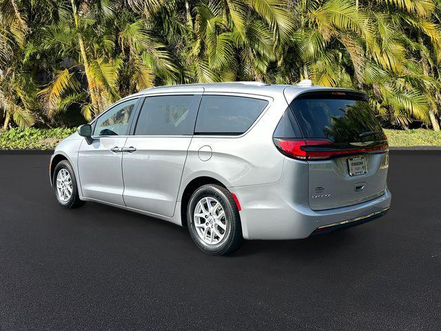 used 2021 Chrysler Pacifica car, priced at $20,655