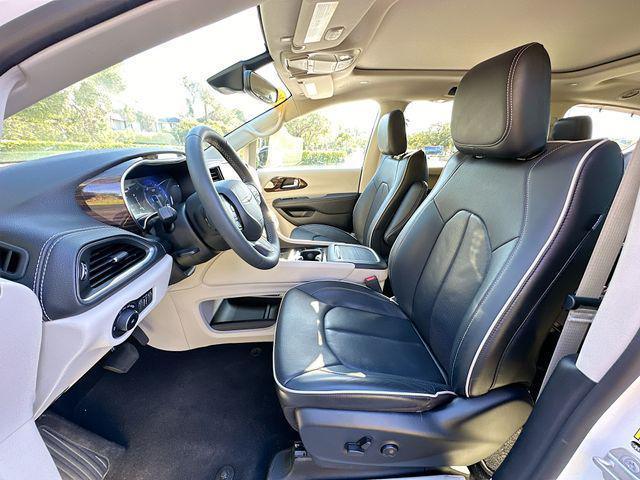 used 2023 Chrysler Pacifica car, priced at $44,883