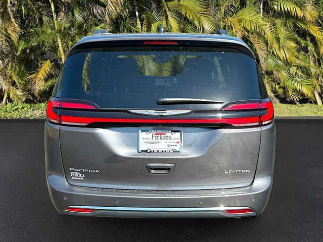 used 2023 Chrysler Pacifica car, priced at $37,853