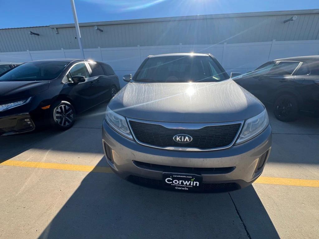 used 2015 Kia Sorento car, priced at $6,000