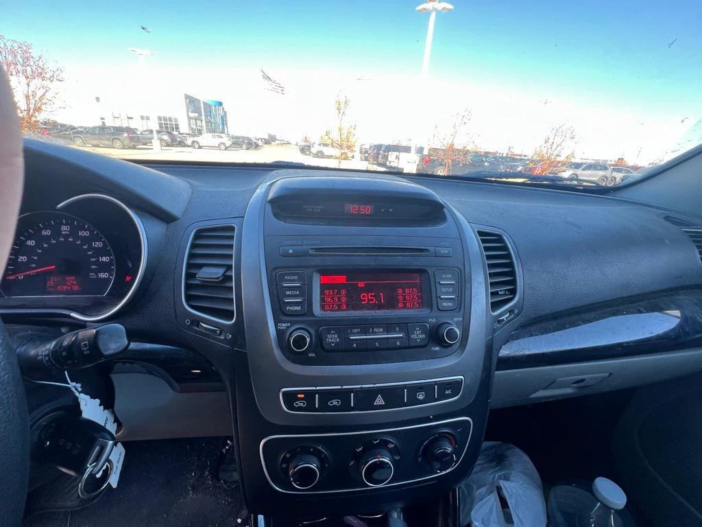 used 2015 Kia Sorento car, priced at $6,000