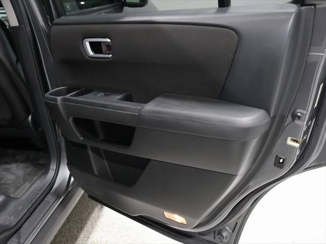 used 2011 Honda Pilot car, priced at $8,000