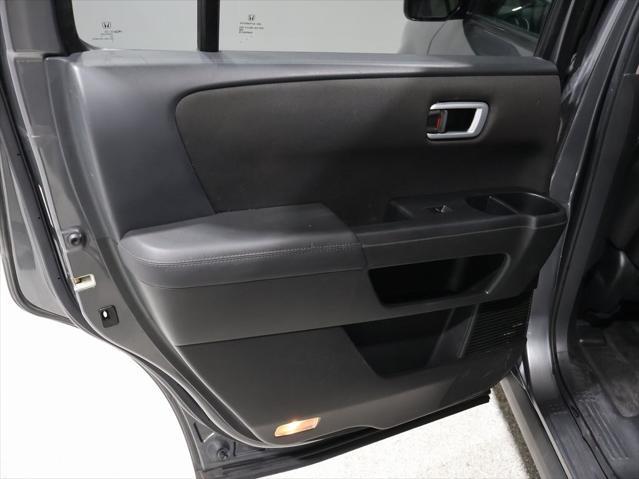used 2011 Honda Pilot car, priced at $8,000