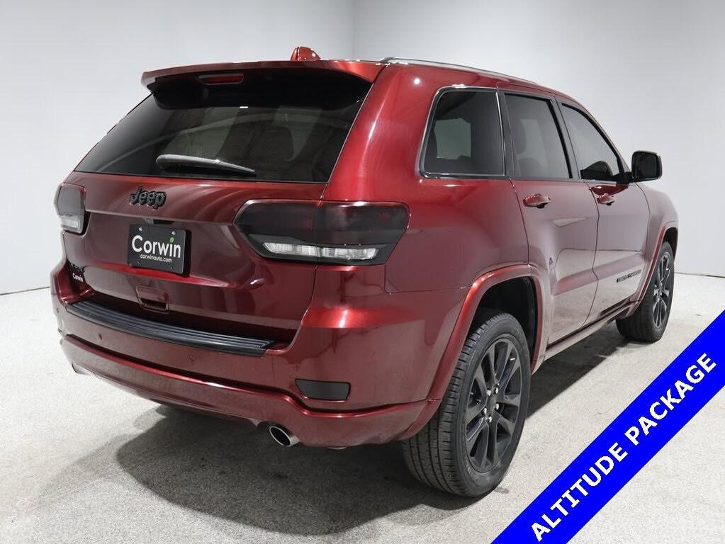 used 2017 Jeep Grand Cherokee car, priced at $16,500