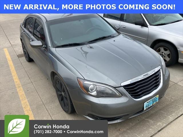 used 2012 Chrysler 200 car, priced at $4,000