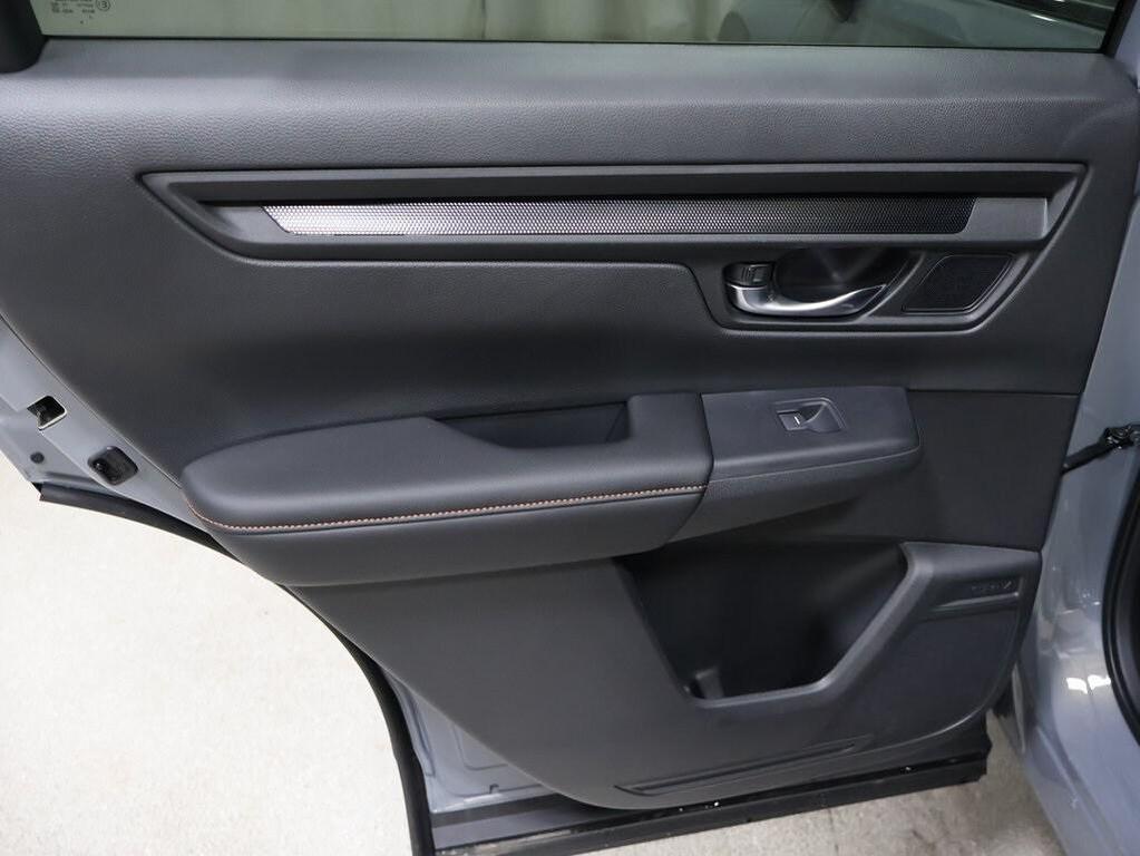 new 2026 Honda CR-V Hybrid car, priced at $41,709