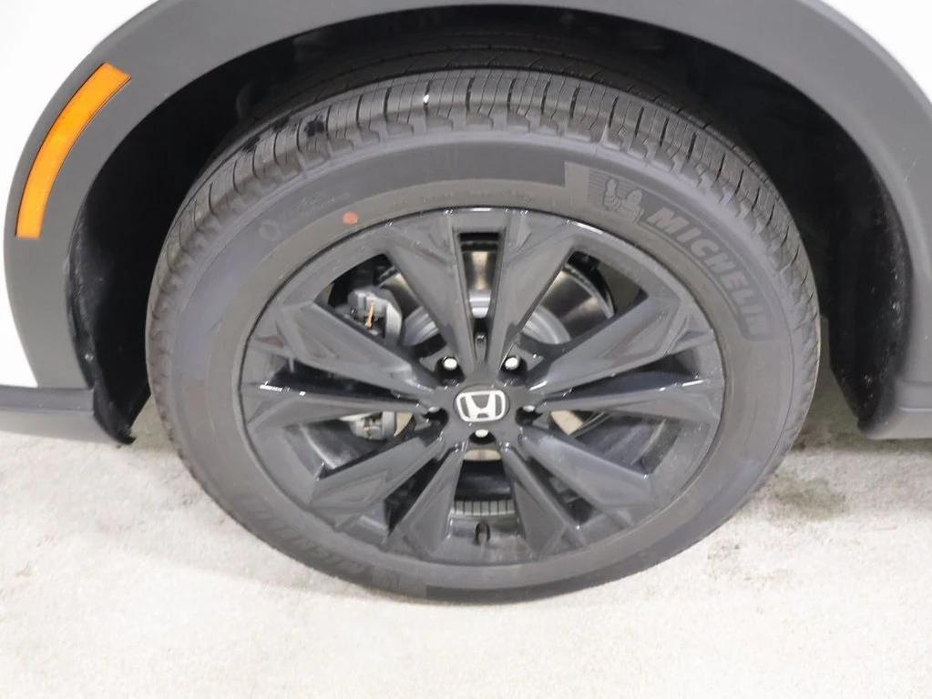 new 2026 Honda CR-V Hybrid car, priced at $44,155