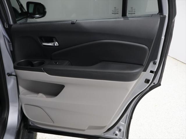 used 2022 Honda Pilot car, priced at $33,500