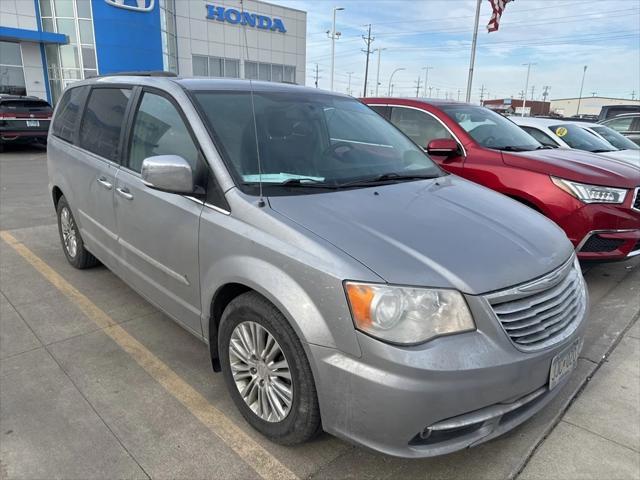 used 2015 Chrysler Town & Country car, priced at $5,820