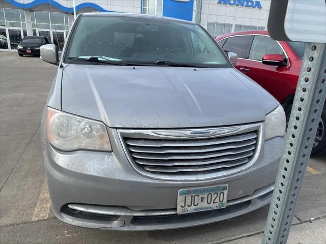 used 2015 Chrysler Town & Country car, priced at $5,820