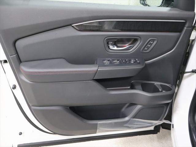 new 2025 Honda Pilot car, priced at $56,485