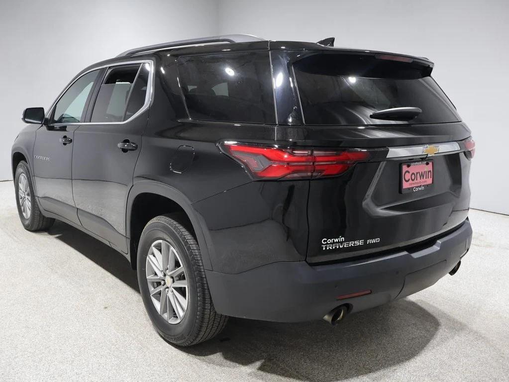used 2023 Chevrolet Traverse car, priced at $28,900