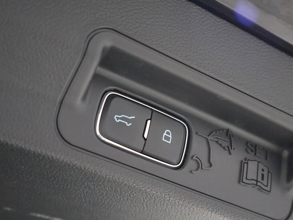 used 2023 Ford Explorer car, priced at $30,900